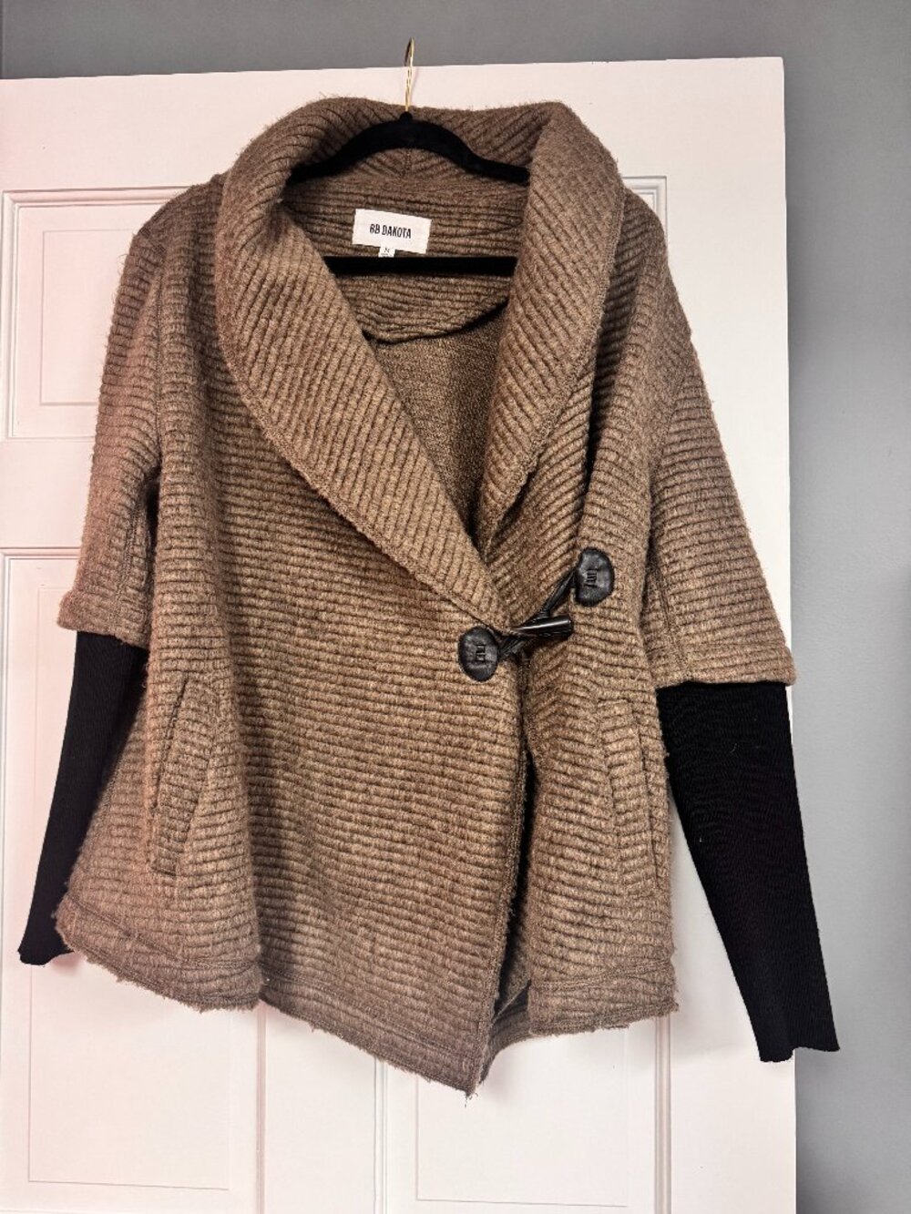 Taupe Shawl Collar Toggle Sweater Jacket Medium